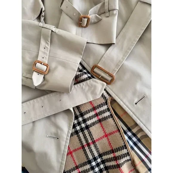 Burberrys Vintage Kensington Trench Heavy Coat Wool Inner